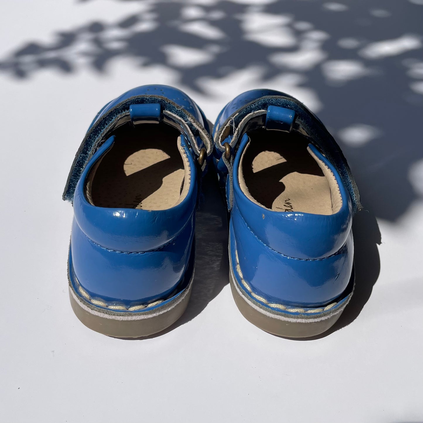 Mini Boden T-Bar Flat Sandals - Size 7