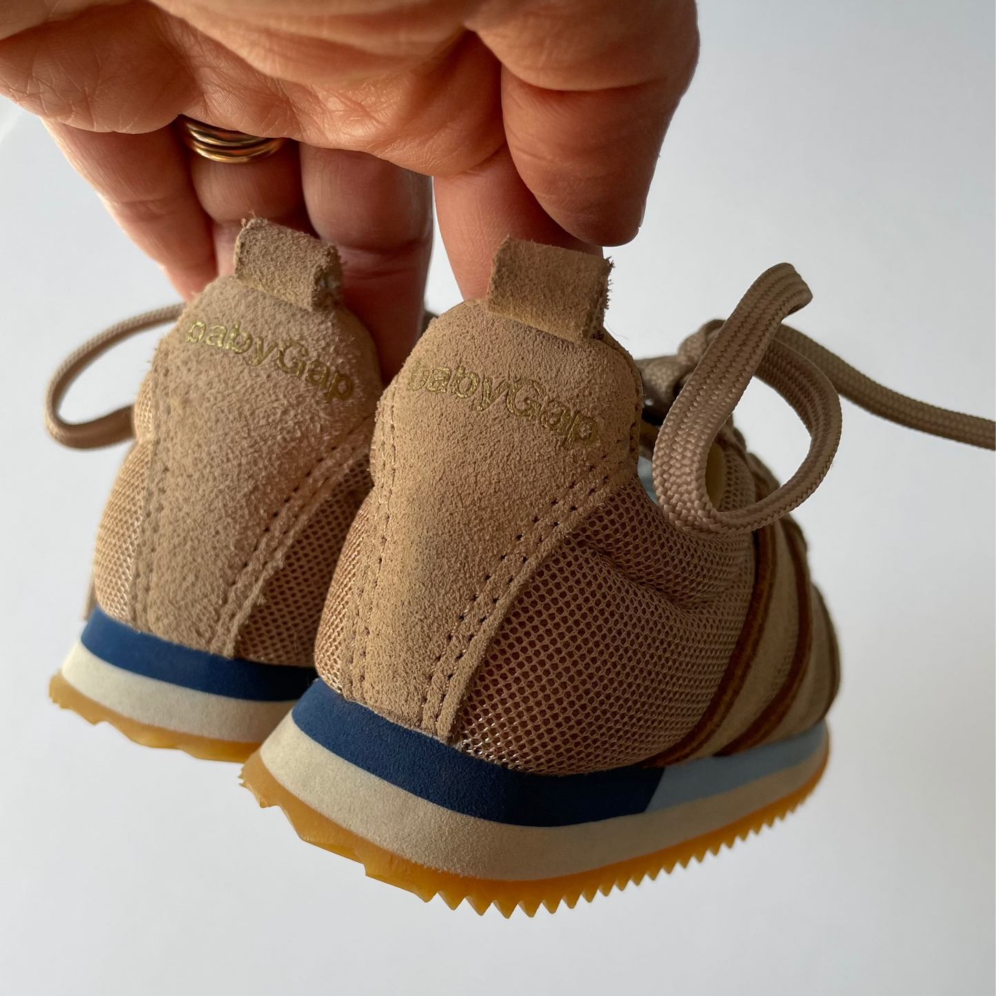 Gap Lace Up Trainers Shoes - Size 4