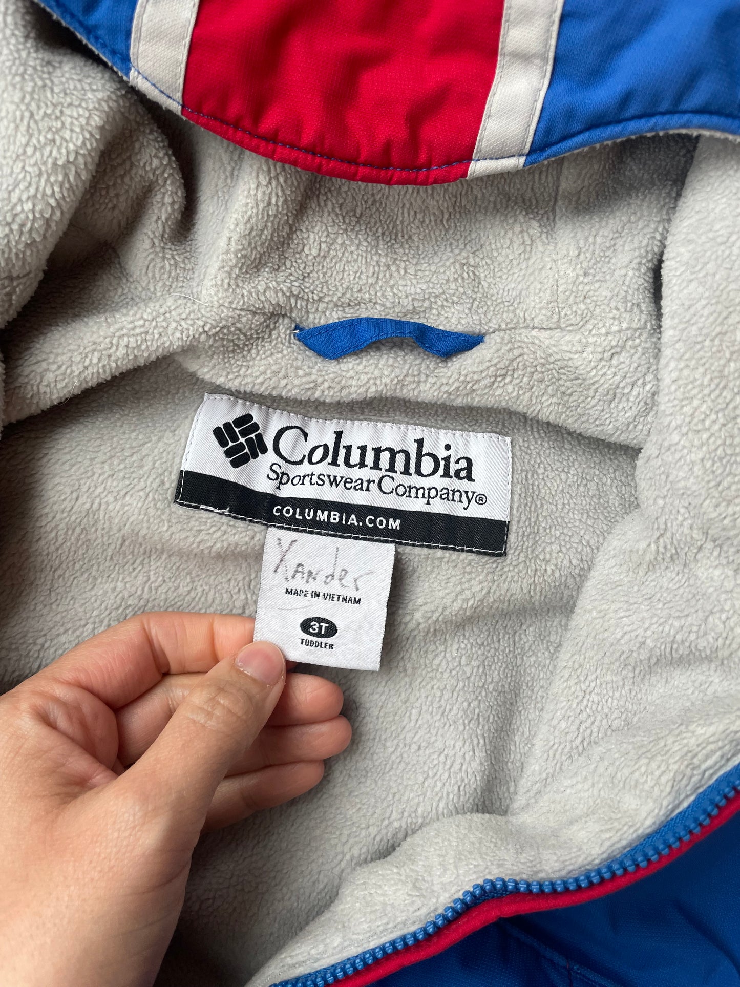 3Y winter jacket by Columbia