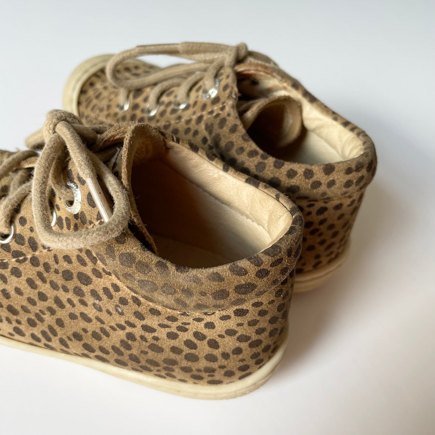 Naturino Cocoon Suede First Walking Shoes - Size 5