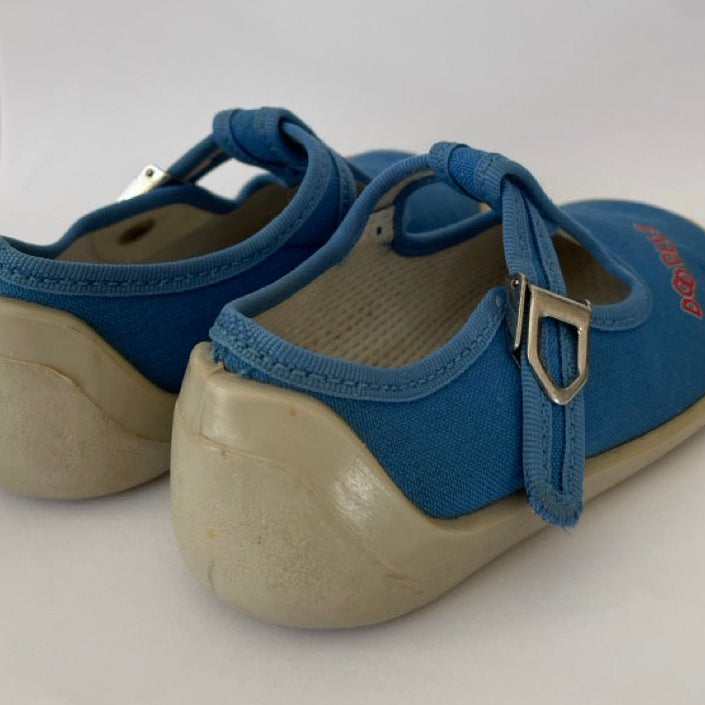 90s Clarks Doodles T-Bar Sandals - Size 4.5